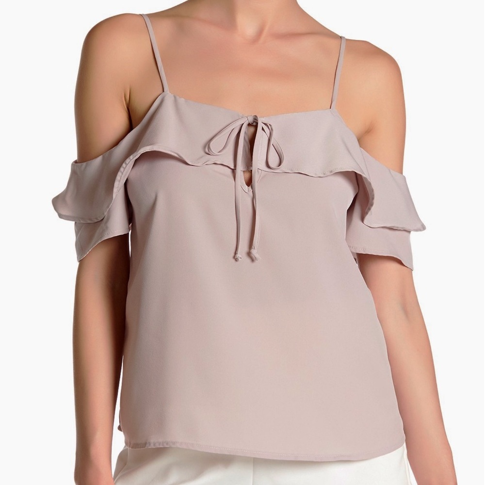 ⬇️⬇️Dusty Pink Cold Shoulder Ruffle Cami